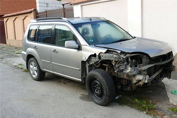 梦见车受损是什么意思 梦见车受损是什么意思