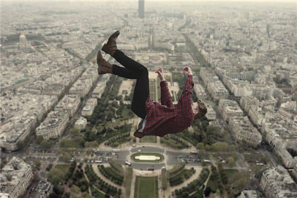 梦见坠楼未遂是什么意思 梦见坠楼未遂是什么意思