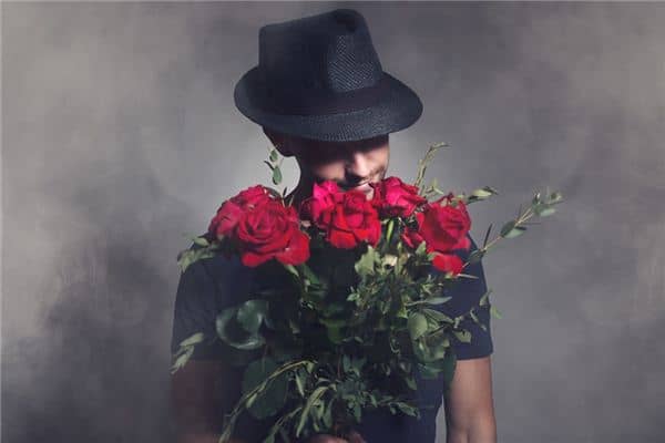 梦见老公出轨 梦见老公出轨