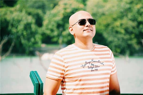 梦见自己秃顶是什么意思 梦见自己秃顶是什么意思