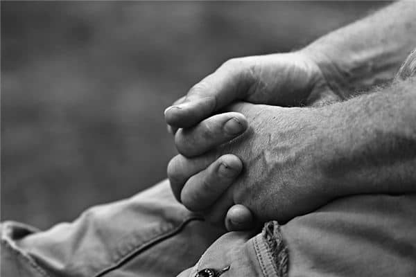 梦见麻木是什么意思 梦见麻木是什么意思