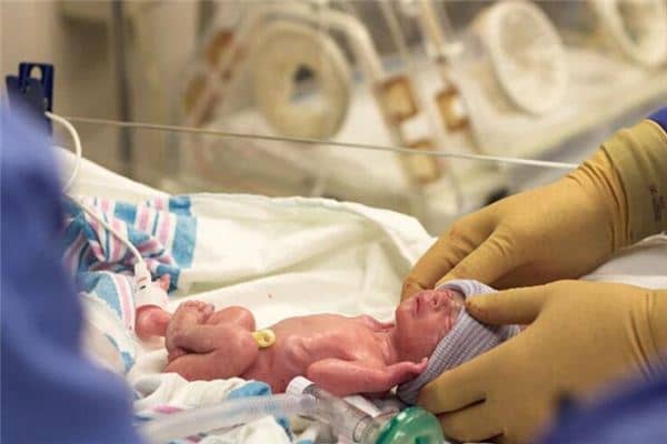 梦见老婆早产是什么意思 梦见老婆早产是什么意思