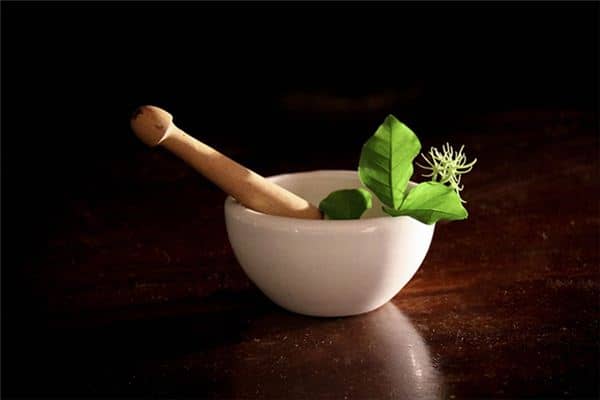 梦见喝中药是什么意思 梦见喝中药是什么意思