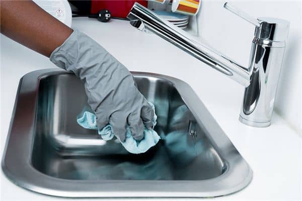 梦见清洗是什么意思 梦见清洗是什么意思