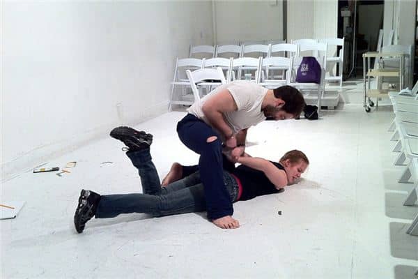 梦见劫持是什么意思 梦见劫持是什么意思