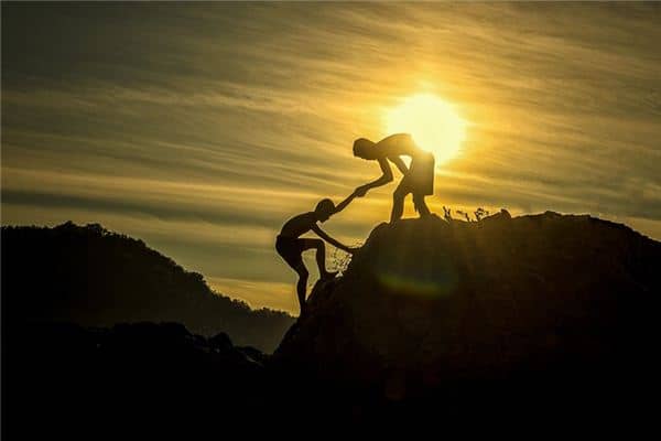 梦见救人是什么意思 梦见救人是什么意思