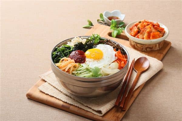 梦见给小孩喂饭 梦见给小孩喂饭