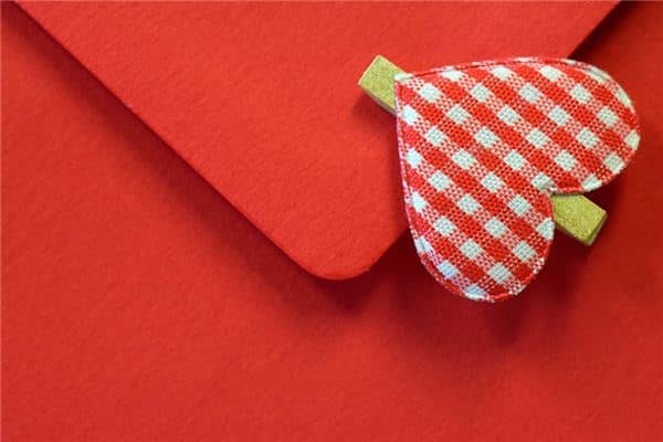 梦见收到情书是什么意思 梦见收到情书是什么意思