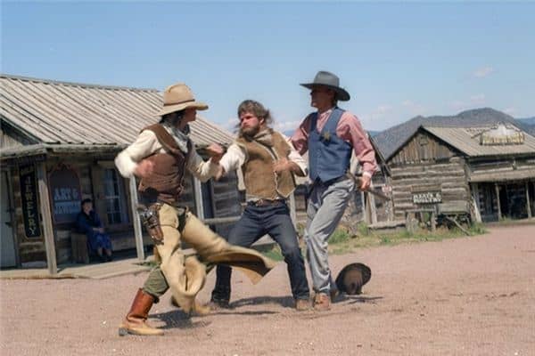 做梦梦到被别人打 做梦梦到被别人打