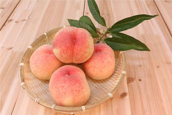 梦见孕妇吃桃是什么意思 梦见孕妇吃桃是什么意思