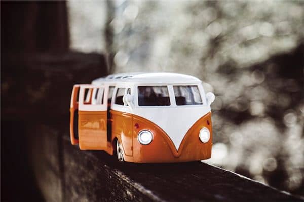 梦见乘车是什么意思 梦见乘车是什么意思