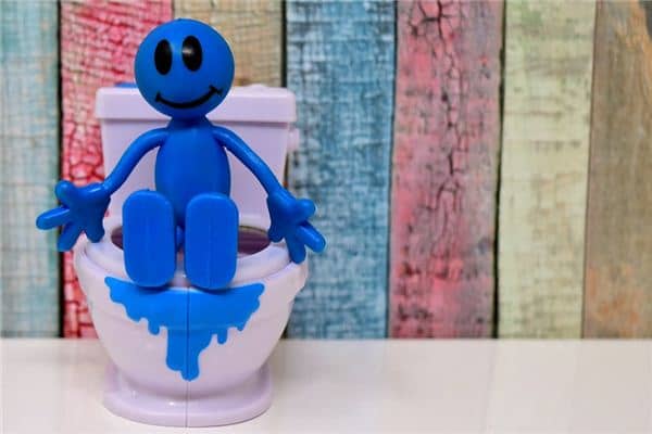 梦见别人拉屎是什么意思 梦见别人拉屎是什么意思