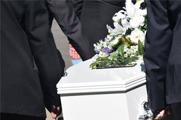 梦见出殡是什么意思 梦见出殡是什么意思