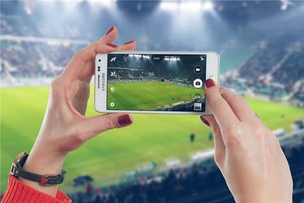 梦见看球赛是什么意思 梦见看球赛是什么意思