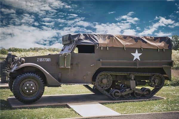 梦见兵车是什么意思 梦见兵车是什么意思