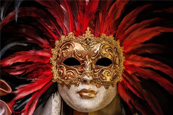 梦见面具是什么意思 梦见面具是什么意思