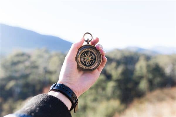 梦见指南针是什么意思 梦见指南针是什么意思