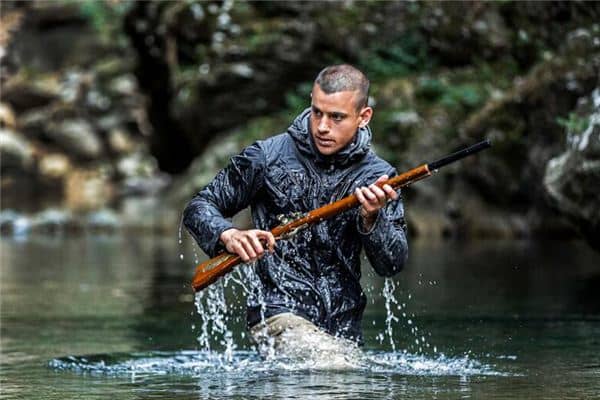 梦见散弹猎枪是什么意思 梦见散弹猎枪是什么意思