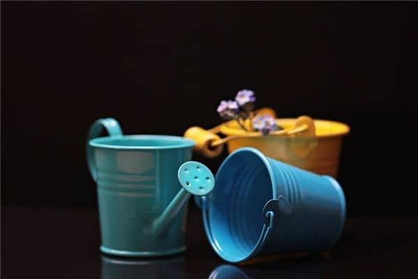 梦见水桶是什么意思 梦见水桶是什么意思