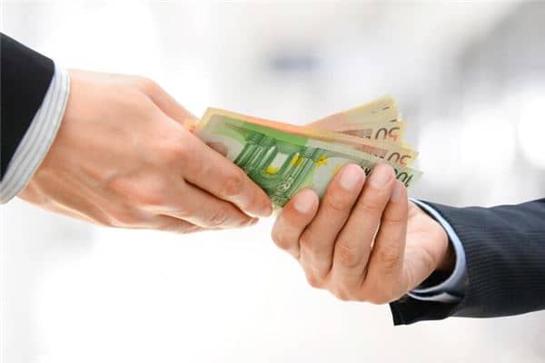 梦见别人还我钱