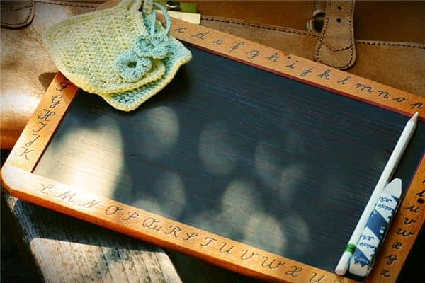 梦见黑板是什么意思 梦见黑板是什么意思