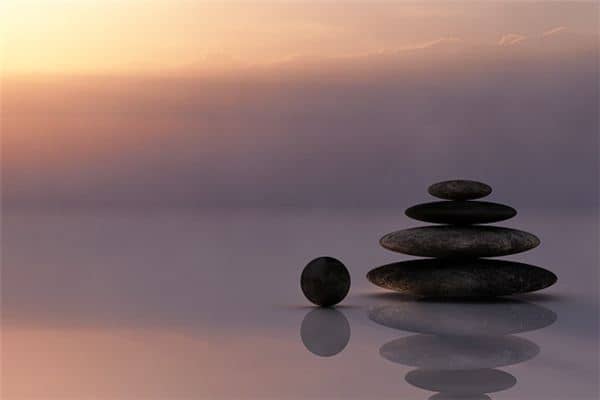 梦见石头是什么意思 梦见石头是什么意思