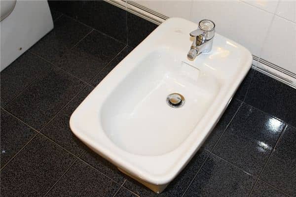 梦见浴盆是什么意思 梦见浴盆是什么意思