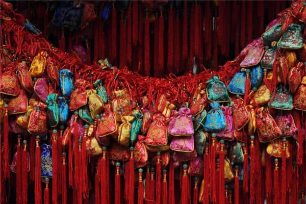 梦见香囊是什么意思