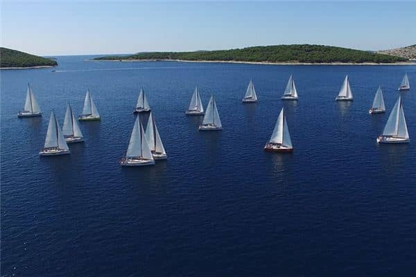 梦见桅杆是什么意思 梦见桅杆是什么意思