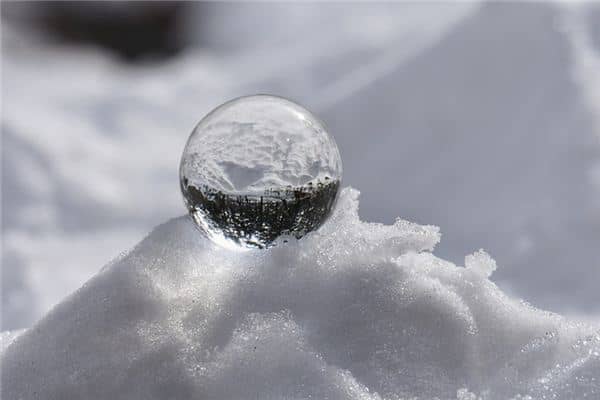 梦见玻璃珠是什么意思 梦见玻璃珠是什么意思