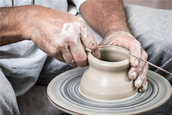 梦见脏东西是什么预兆 梦见脏东西是什么预兆