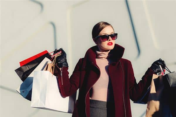 梦见新衣服是什么预兆 梦见新衣服是什么预兆