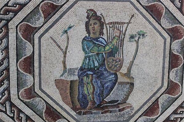 梦见七弦琴是什么意思 梦见七弦琴是什么意思