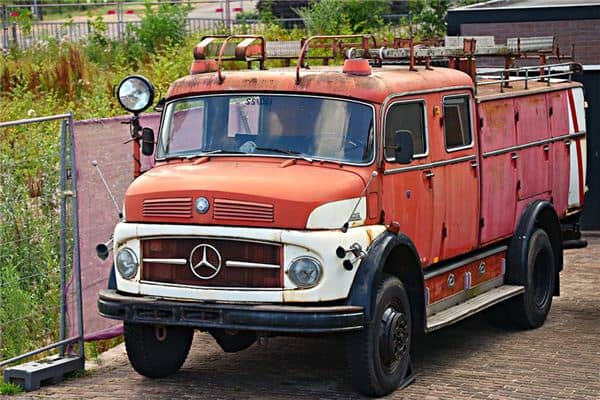 梦见消防车是什么意思 梦见消防车是什么意思