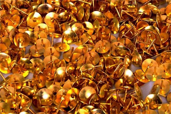 梦见图钉是什么意思 梦见图钉是什么意思