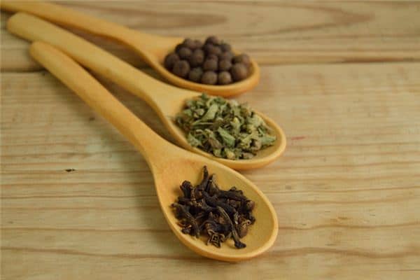 梦见丁香是什么意思 梦见丁香是什么意思