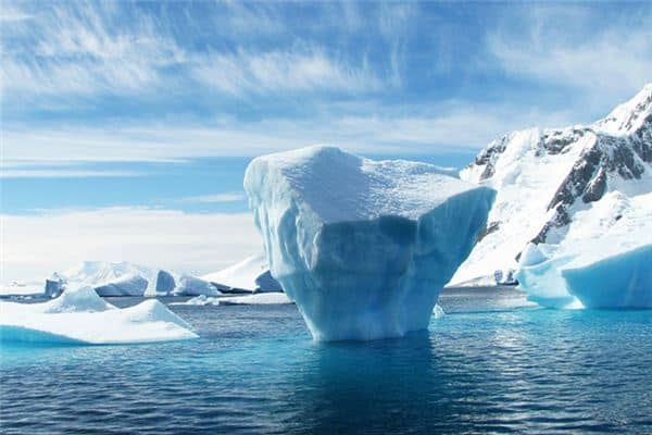 梦见河水结冰是什么意思 梦见河水结冰是什么意思