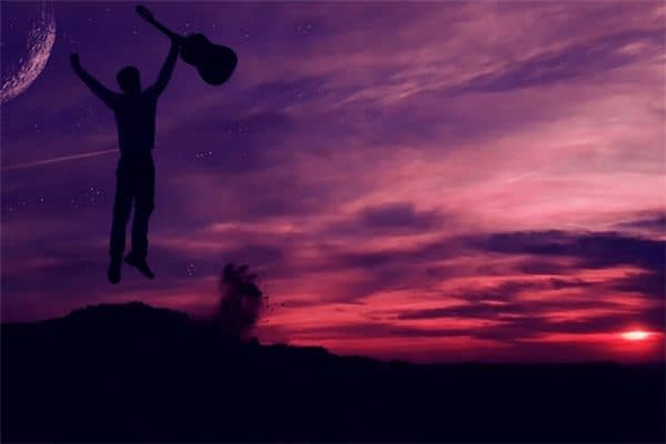 梦见日月同辉是什么意思 梦见日月同辉是什么意思