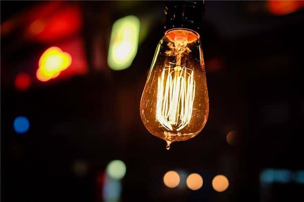 梦见电光是什么意思 梦见电光是什么意思