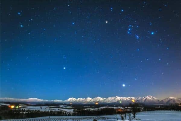 梦见北极星是什么意思 梦见北极星是什么意思