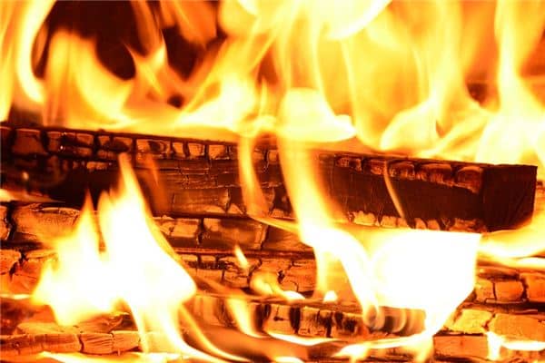梦见炉火是什么意思 梦见炉火是什么意思