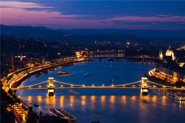 梦见大河是什么意思 梦见大河是什么意思