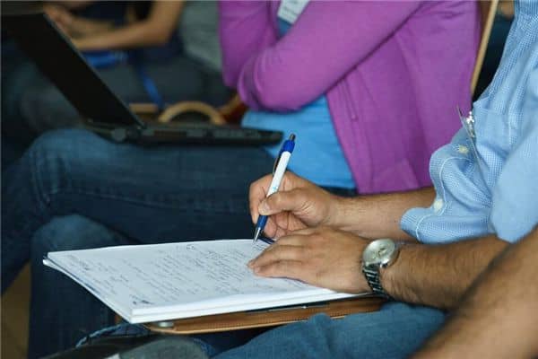 梦见成绩单成绩很好