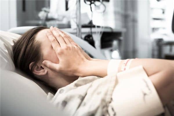 梦见病人眼睛流血