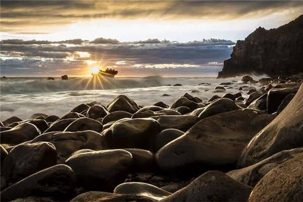 梦见用头搬运石头