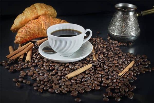 梦见白色的陶瓷