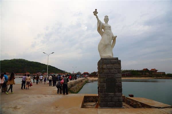 梦见热恋中的情人看到嫦娥