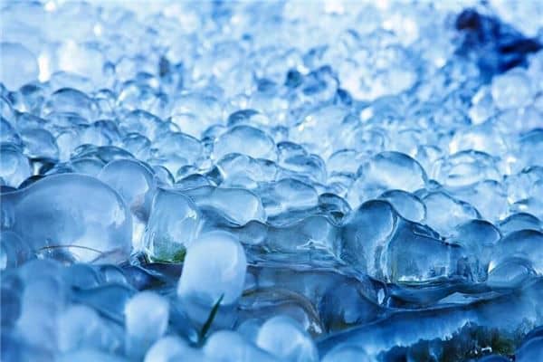 梦见姑娘得到冰