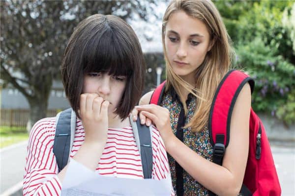 梦见考试考了不及格