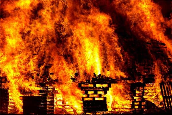 梦见着大火 梦见着大火